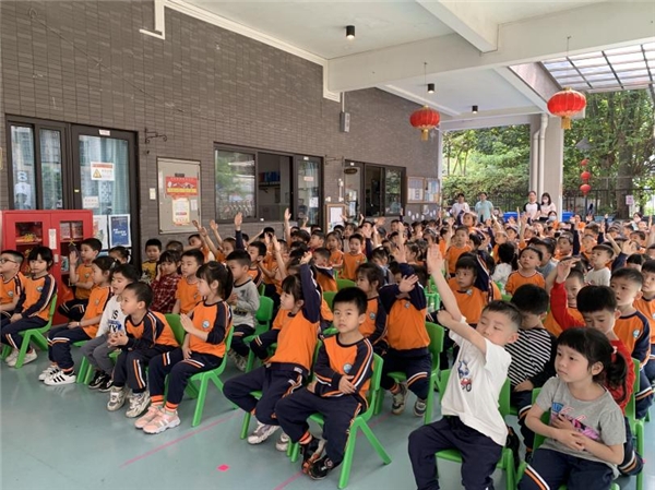 “分类齐动手,环保我能行”--广州市白云区同和第一幼儿园垃圾分类进校园活动